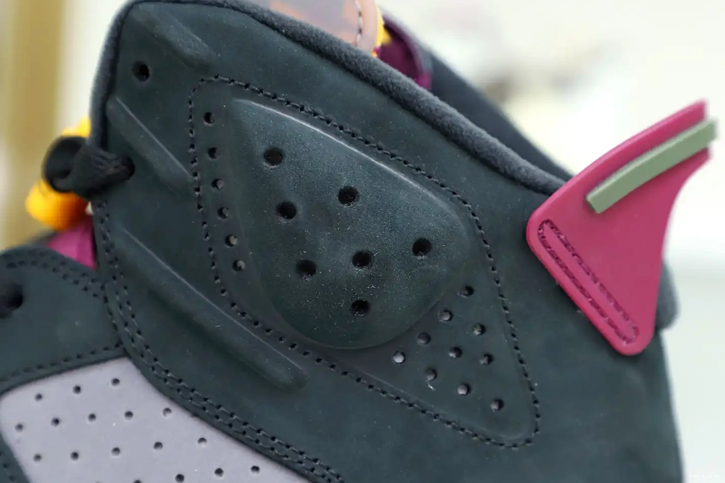 6 JORDAN RETRO BORDEAUX Kimikick AIR 0512